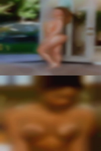 Manteno naked women girls.